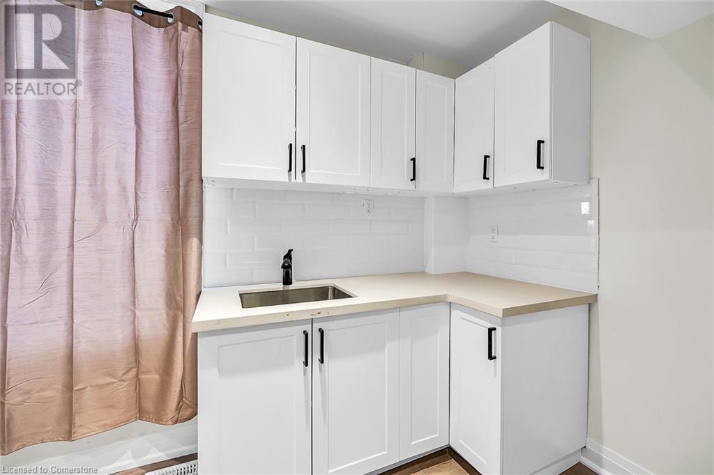 346 Emerald Street N, Hamilton, Ontario  L8L 5L4 - Photo 13 - 40680555