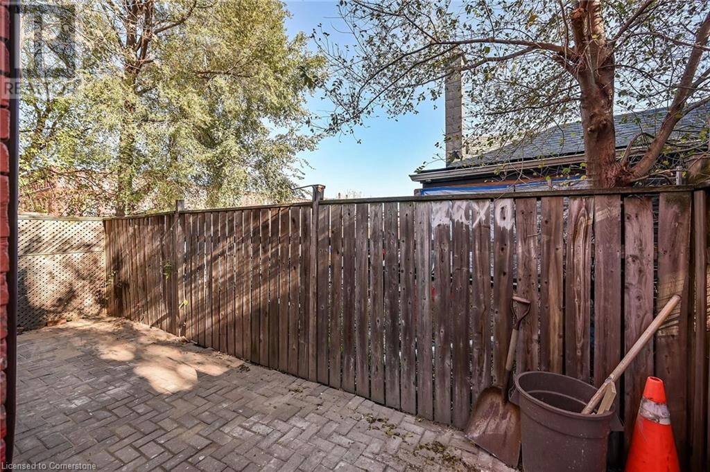 346 Emerald Street N, Hamilton, Ontario  L8L 5L4 - Photo 29 - 40680555