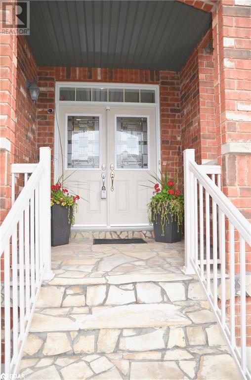 11 Rogers Trail, Bradford, Ontario  L3Z 0G4 - Photo 2 - 40680619