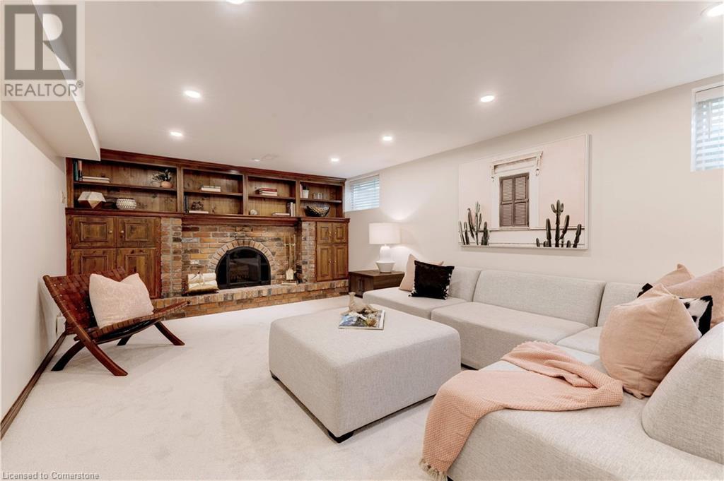 306 Oakwood Court, Burlington, Ontario  L7N 1W9 - Photo 37 - XH4204708