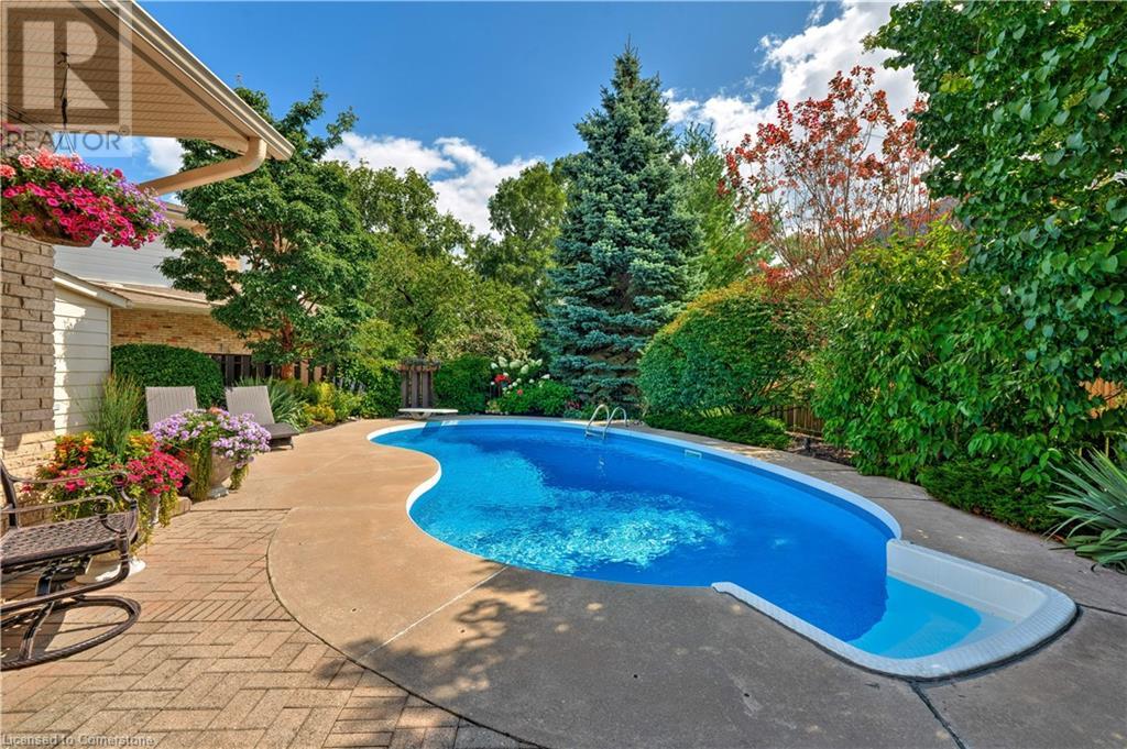 306 Oakwood Court, Burlington, Ontario  L7N 1W9 - Photo 42 - XH4204708