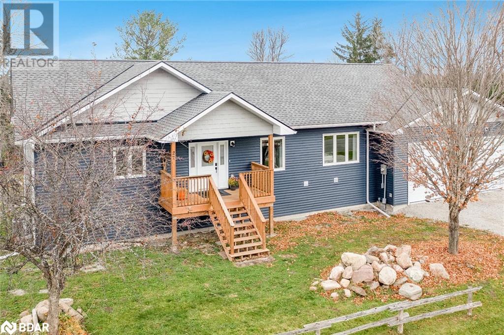 27 Leisure Court, Coldwater, Ontario  L0K 1E0 - Photo 2 - 40680630