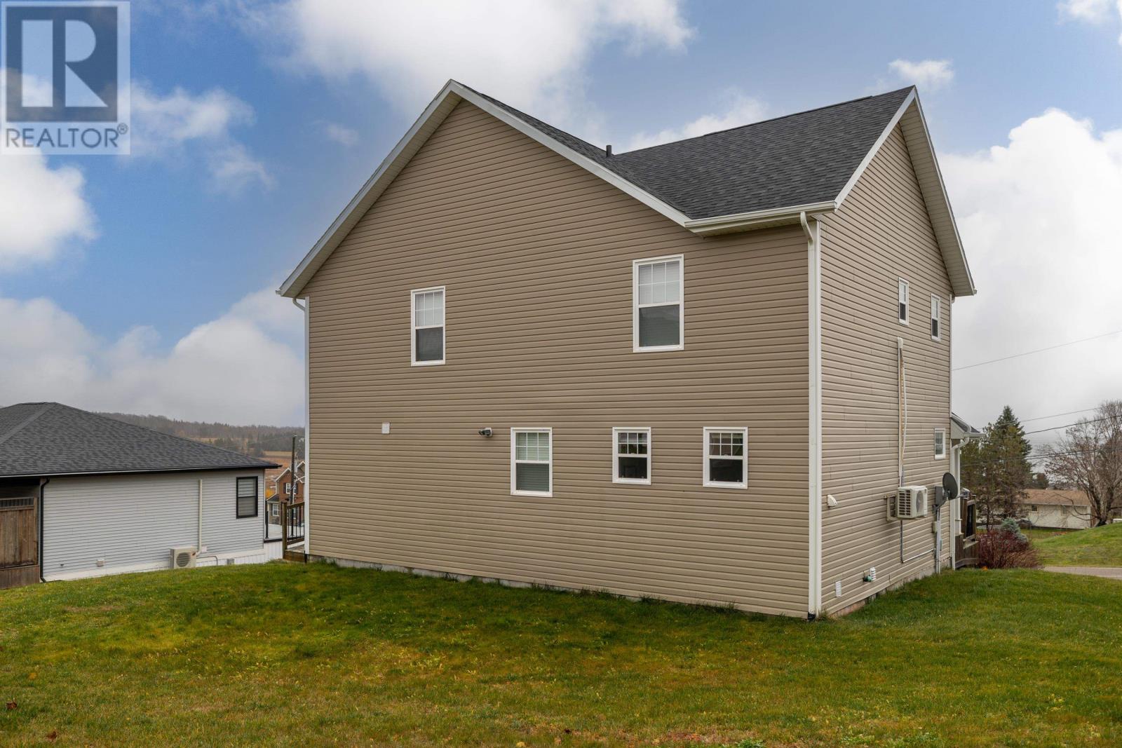 14 Paget Crescent, Stratford, Prince Edward Island  C1B 0E2 - Photo 49 - 202427226