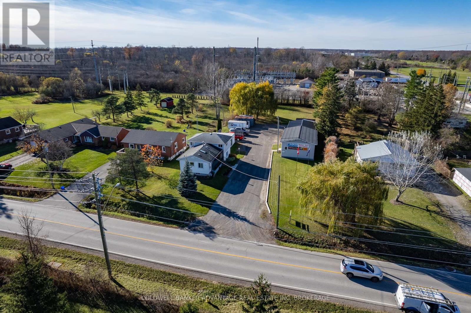 Property at 1563 THOMPSON ROAD image 4