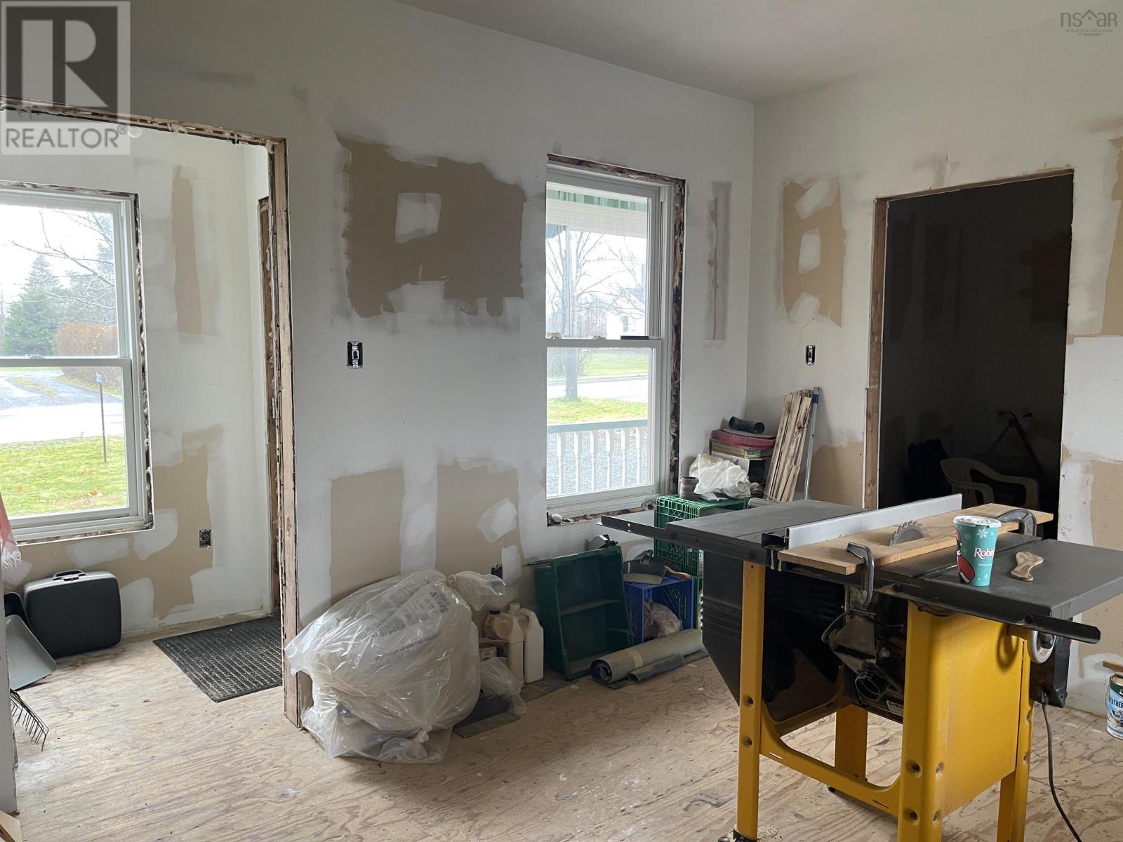 2172 Cowan Street, Westville, Nova Scotia  B0K 2A0 - Photo 17 - 202427230