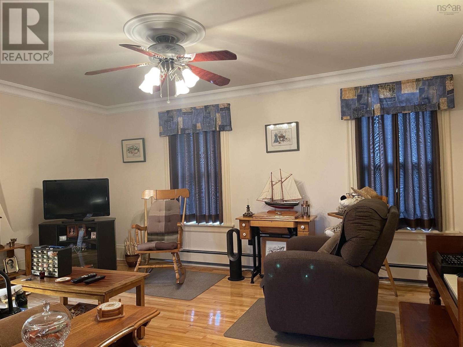 2172 Cowan Street, Westville, Nova Scotia  B0K 2A0 - Photo 7 - 202427230