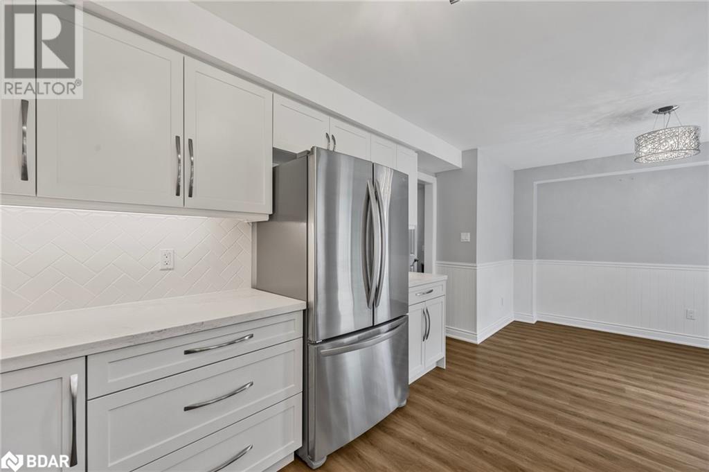 21 Leslie Avenue, Barrie, Ontario  L4N 9P1 - Photo 11 - 40680719