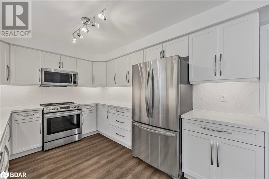 21 Leslie Avenue, Barrie, Ontario  L4N 9P1 - Photo 15 - 40680719