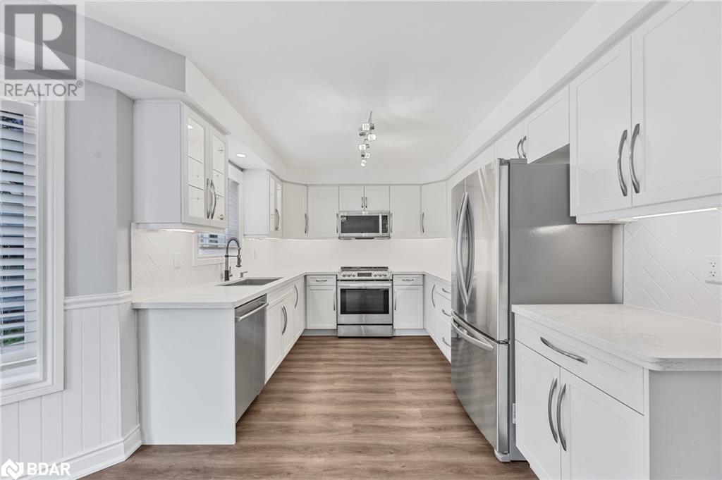 21 Leslie Avenue, Barrie, Ontario  L4N 9P1 - Photo 17 - 40680719