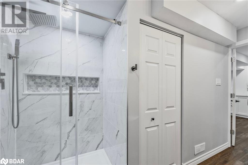 21 Leslie Avenue, Barrie, Ontario  L4N 9P1 - Photo 38 - 40680719