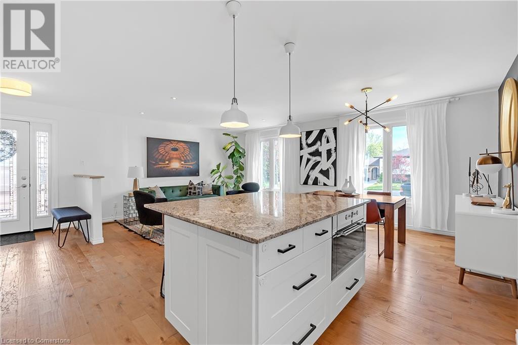 98 Forestgate Drive, Hamilton, Ontario  L9C 6A3 - Photo 16 - 40680643