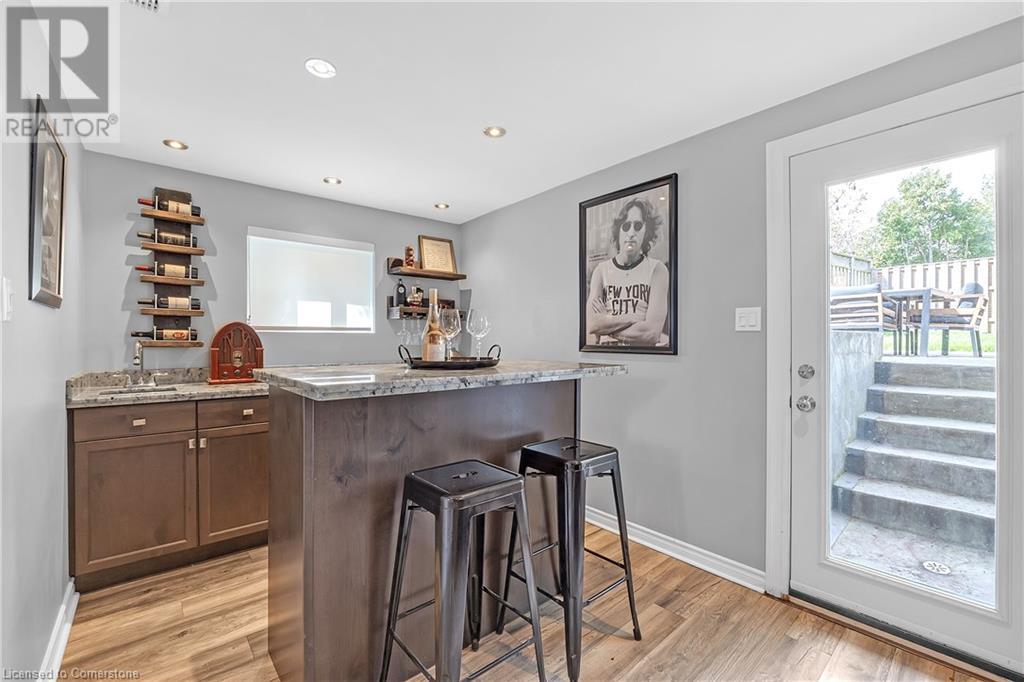 98 Forestgate Drive, Hamilton, Ontario  L9C 6A3 - Photo 27 - 40680643