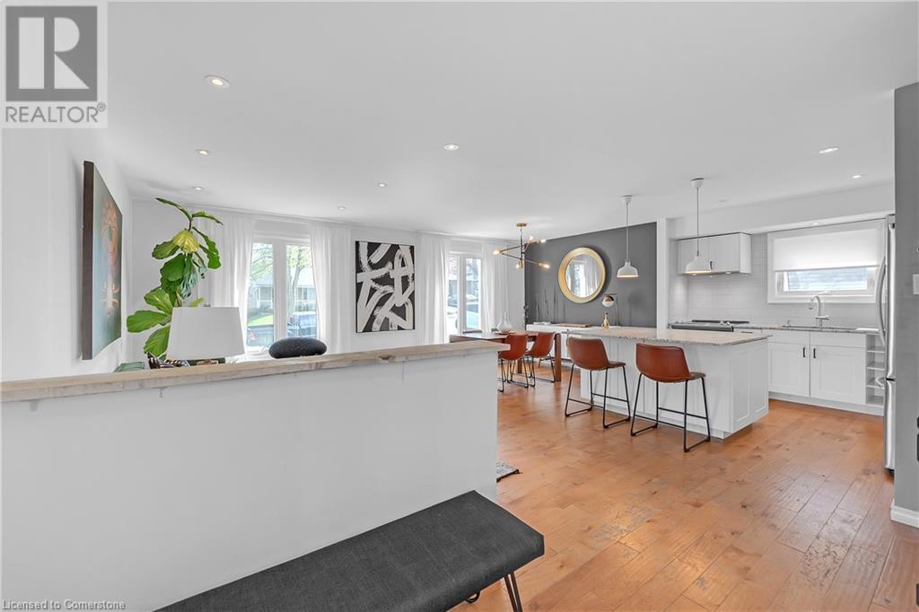 98 Forestgate Drive, Hamilton, Ontario  L9C 6A3 - Photo 5 - 40680643