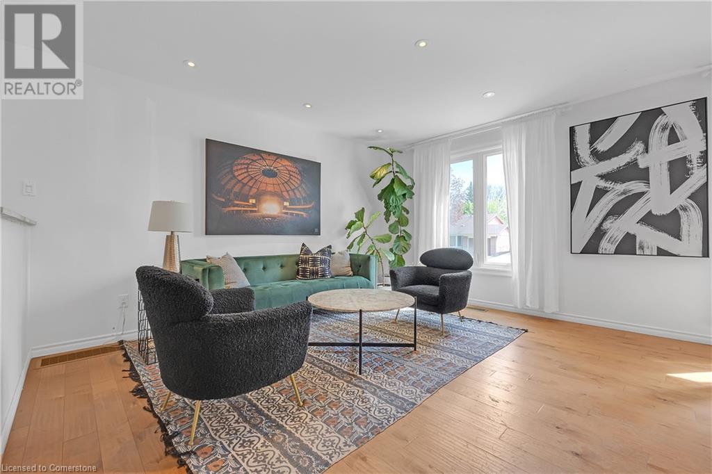 98 Forestgate Drive, Hamilton, Ontario  L9C 6A3 - Photo 8 - 40680643