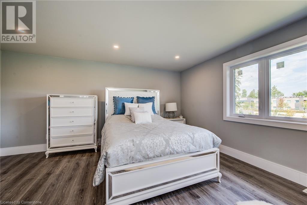 151 Cityview Drive N, Guelph, Ontario  N1E 6Y7 - Photo 23 - 40680726