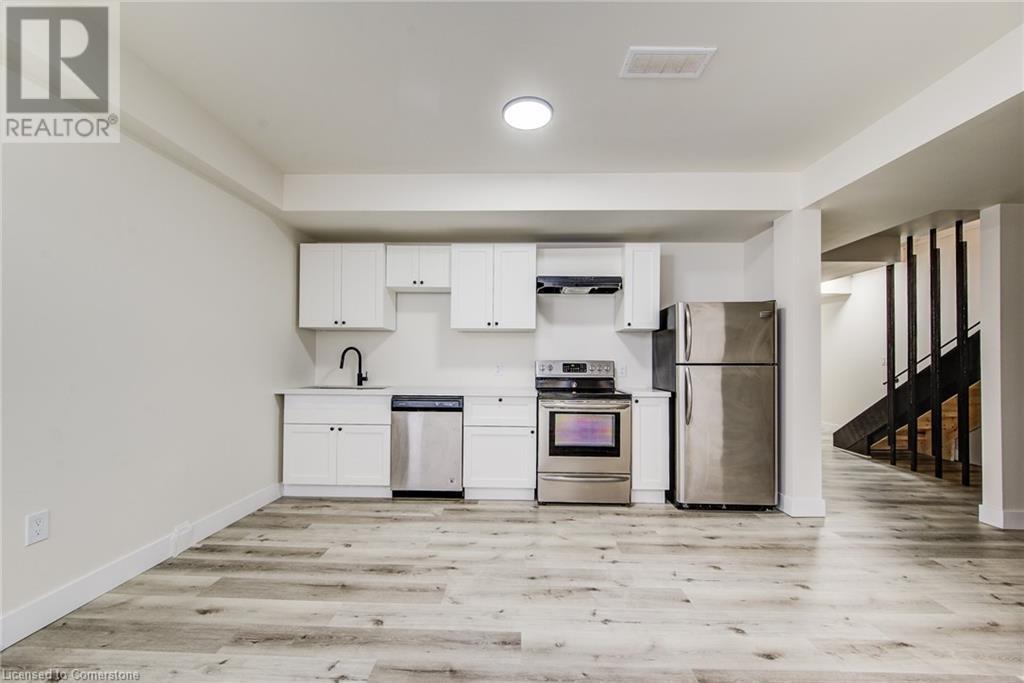 151 Cityview Drive N, Guelph, Ontario  N1E 6Y7 - Photo 36 - 40680726