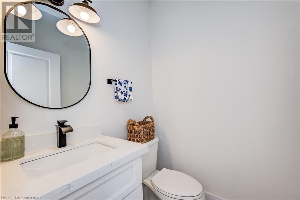 151 Cityview Drive N, Guelph, Ontario  N1E 6Y7 - Photo 8 - 40680726