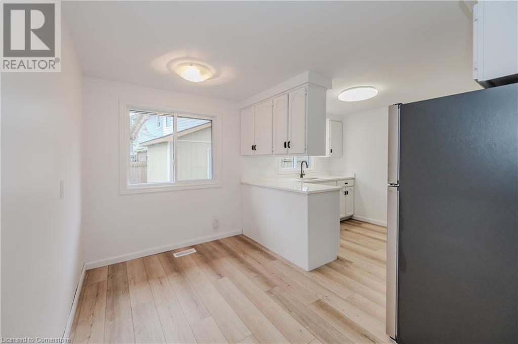 53 Oak Street, Cambridge, Ontario  N1R 4L1 - Photo 10 - 40679558