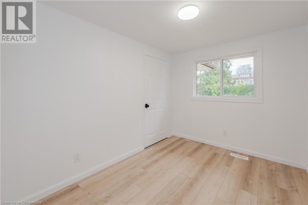 53 Oak Street, Cambridge, Ontario  N1R 4L1 - Photo 20 - 40679558