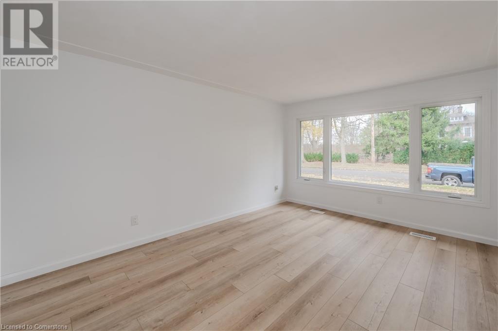 53 Oak Street, Cambridge, Ontario  N1R 4L1 - Photo 7 - 40679558