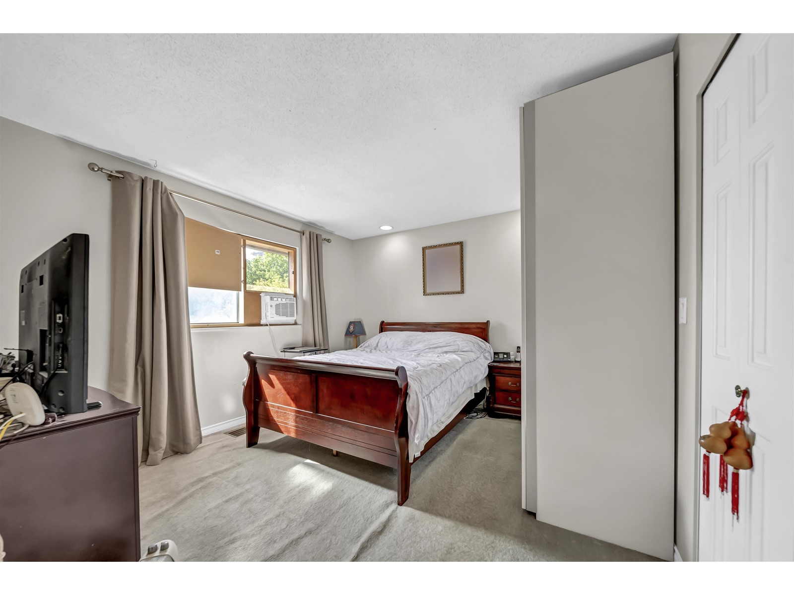 10627 138a Street, Surrey, British Columbia  V3T 4L2 - Photo 9 - R2940899