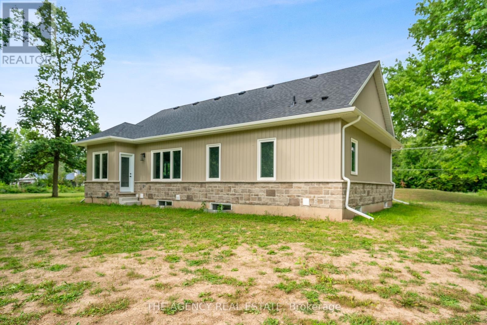 3299 Snider Road, Port Colborne (873 - Bethel), Ontario  L3K 5V5 - Photo 23 - X10884965