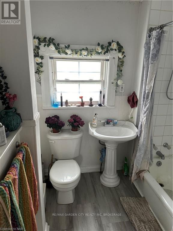 Property at 103 WELLAND AVENUE image 2