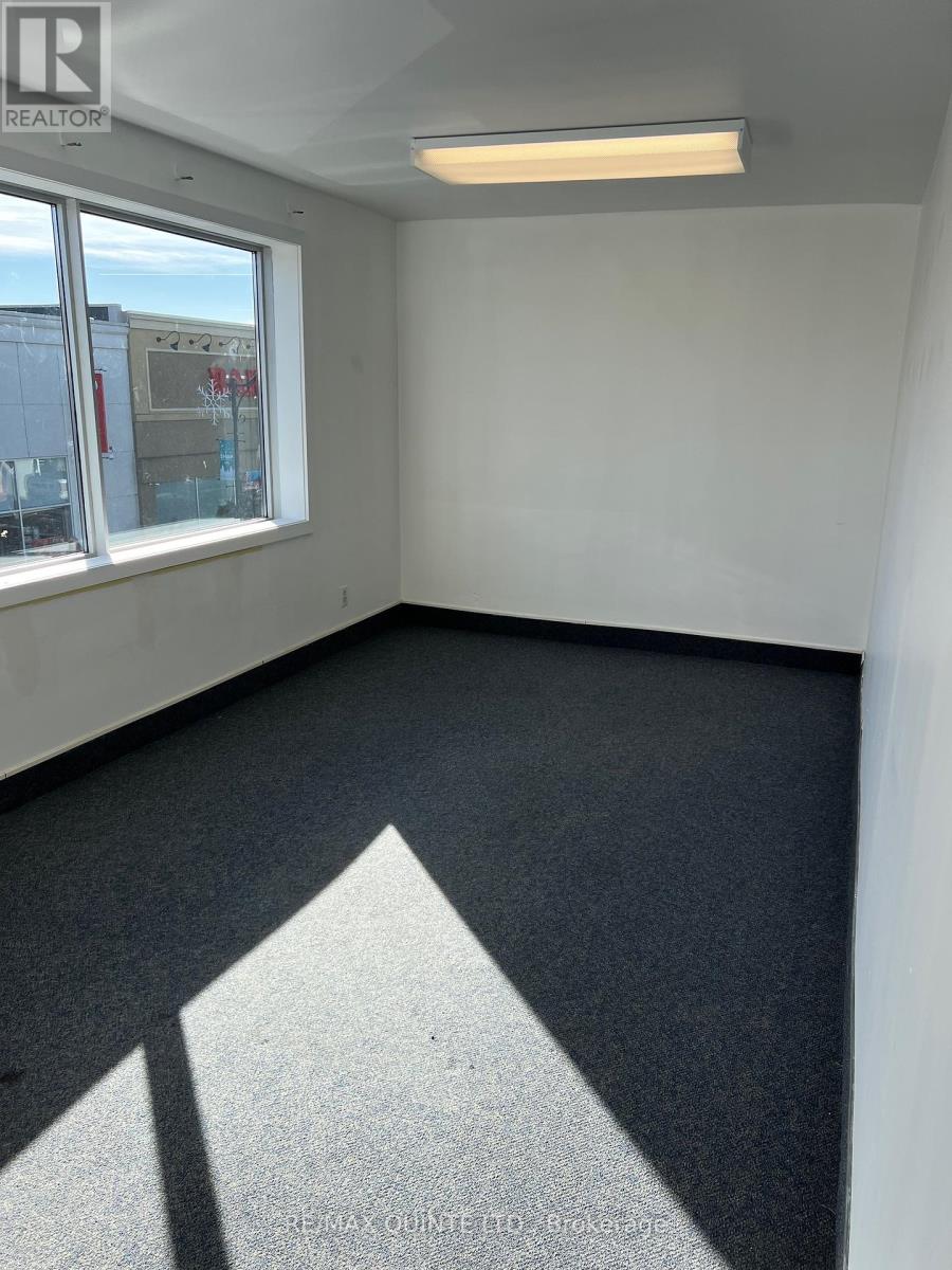 1 - 74 Dundas Street W, Quinte West, Ontario  K8V 3P3 - Photo 10 - X9243047