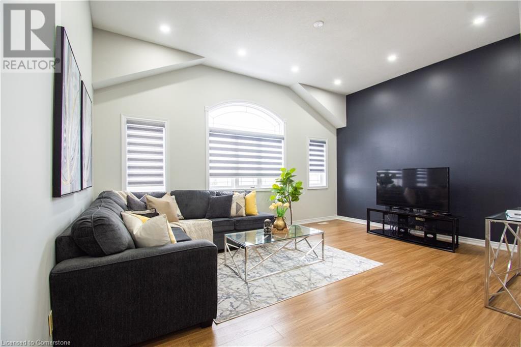 1 Colonial Drive, Guelph, Ontario  N1L 1T7 - Photo 17 - 40678476