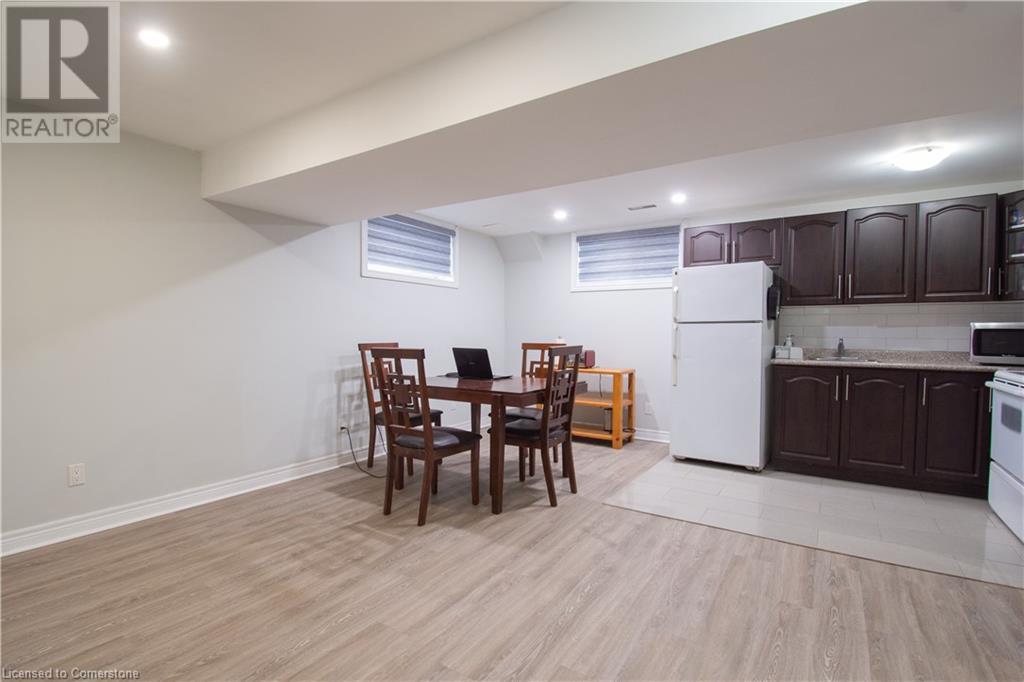 1 Colonial Drive, Guelph, Ontario  N1L 1T7 - Photo 36 - 40678476