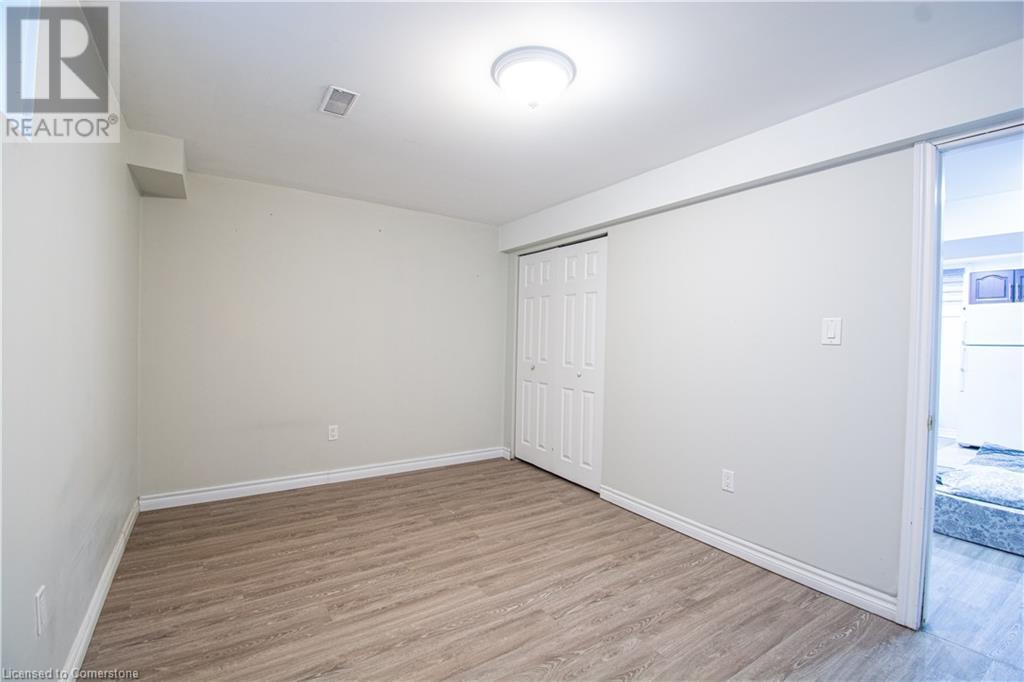 1 Colonial Drive, Guelph, Ontario  N1L 1T7 - Photo 40 - 40678476