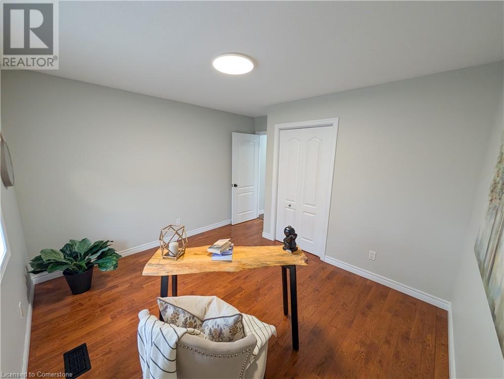 1 Colonial Drive, Guelph, Ontario  N1L 1T7 - Photo 34 - 40678476