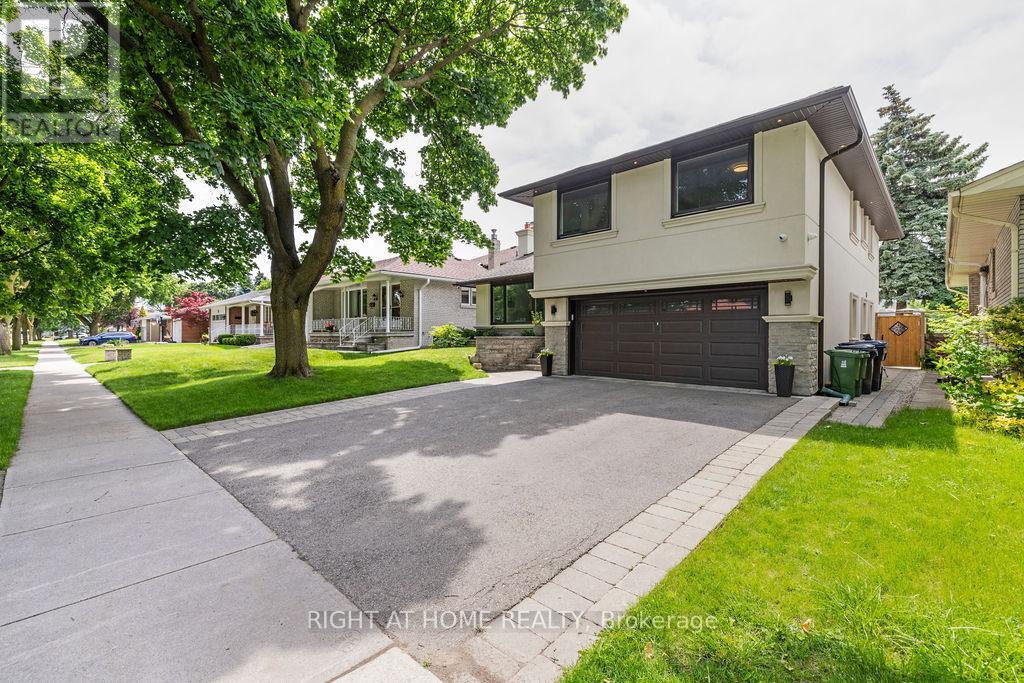 14 Downpatrick Crescent, Toronto (Willowridge-Martingrove-Richview), Ontario  M9R 4A4 - Photo 2 - W10884881