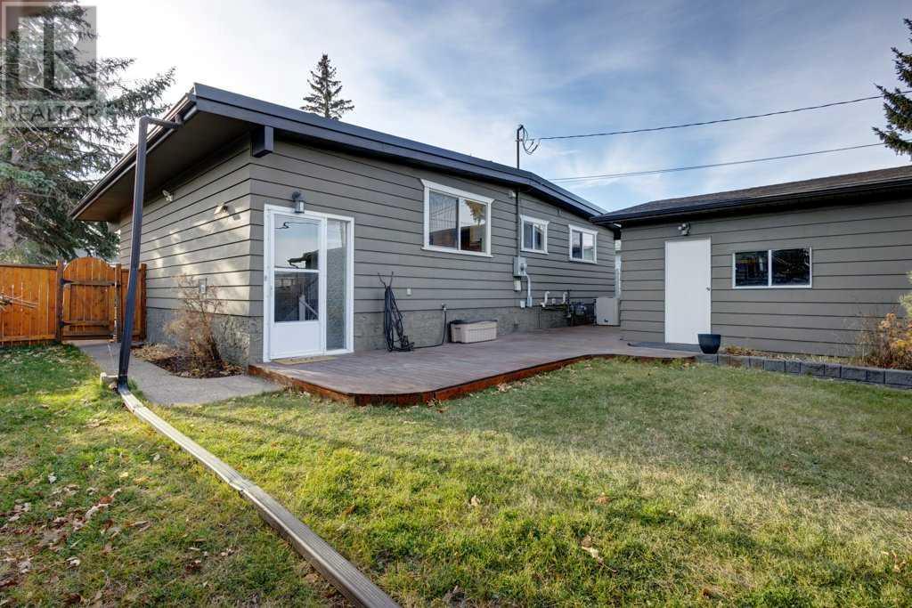 5416 Ladbrooke Drive Sw, Calgary, Alberta  T3E 5X8 - Photo 26 - A2176809