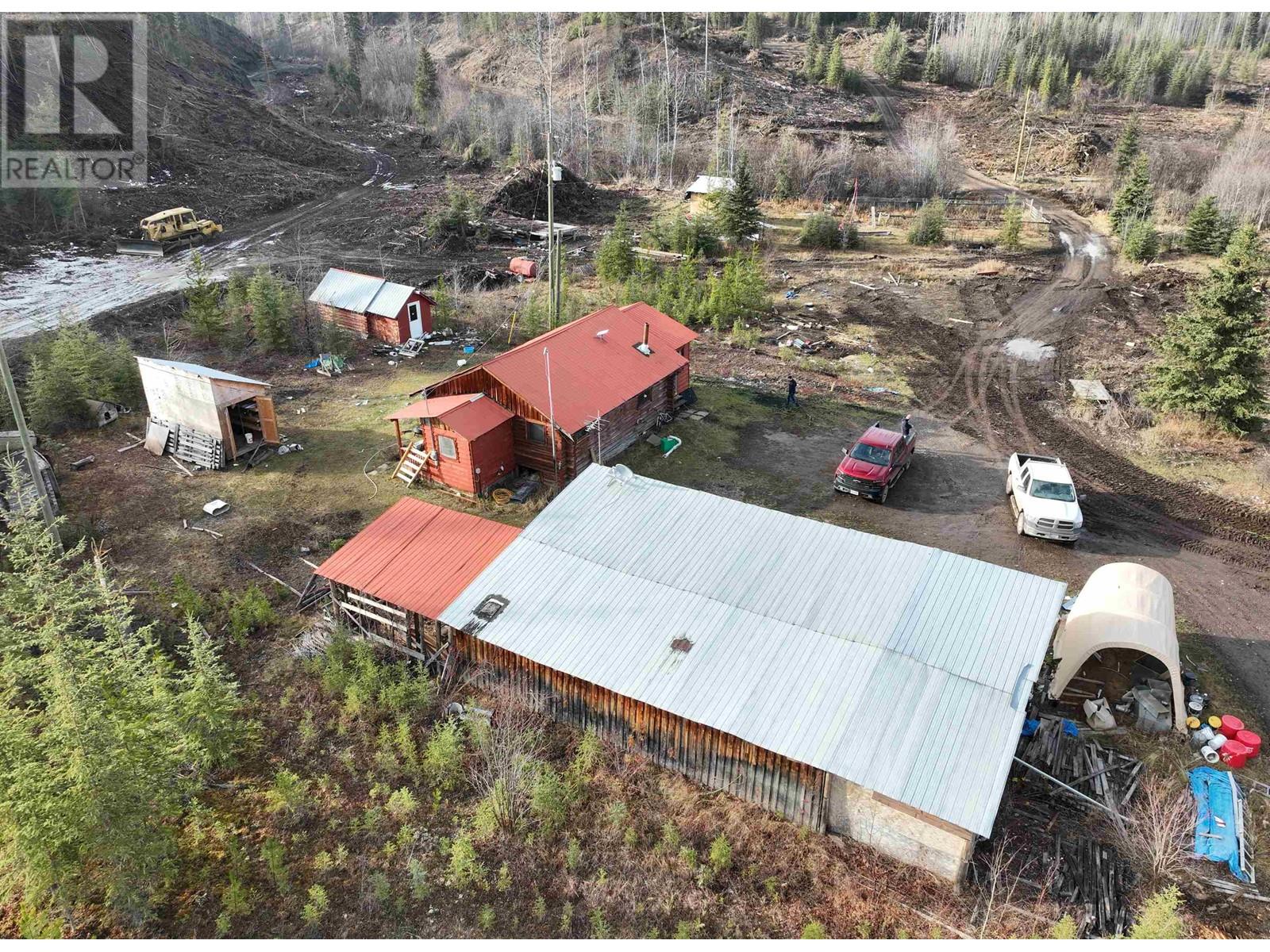 100 Bailey Forest Road, Burns Lake, British Columbia V0J 1E0 - Photo 7 - R2946385