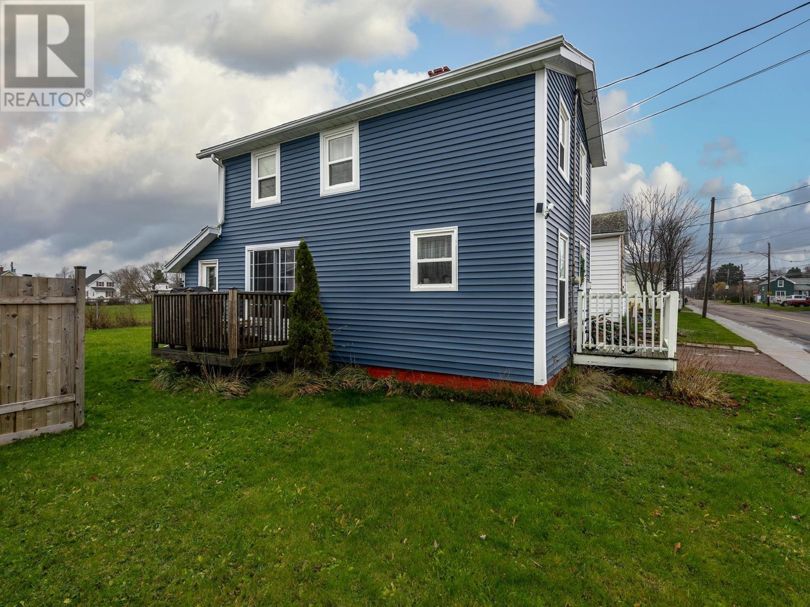 62 Duke Street, Summerside, Prince Edward Island  C1N 3R8 - Photo 12 - 202427238