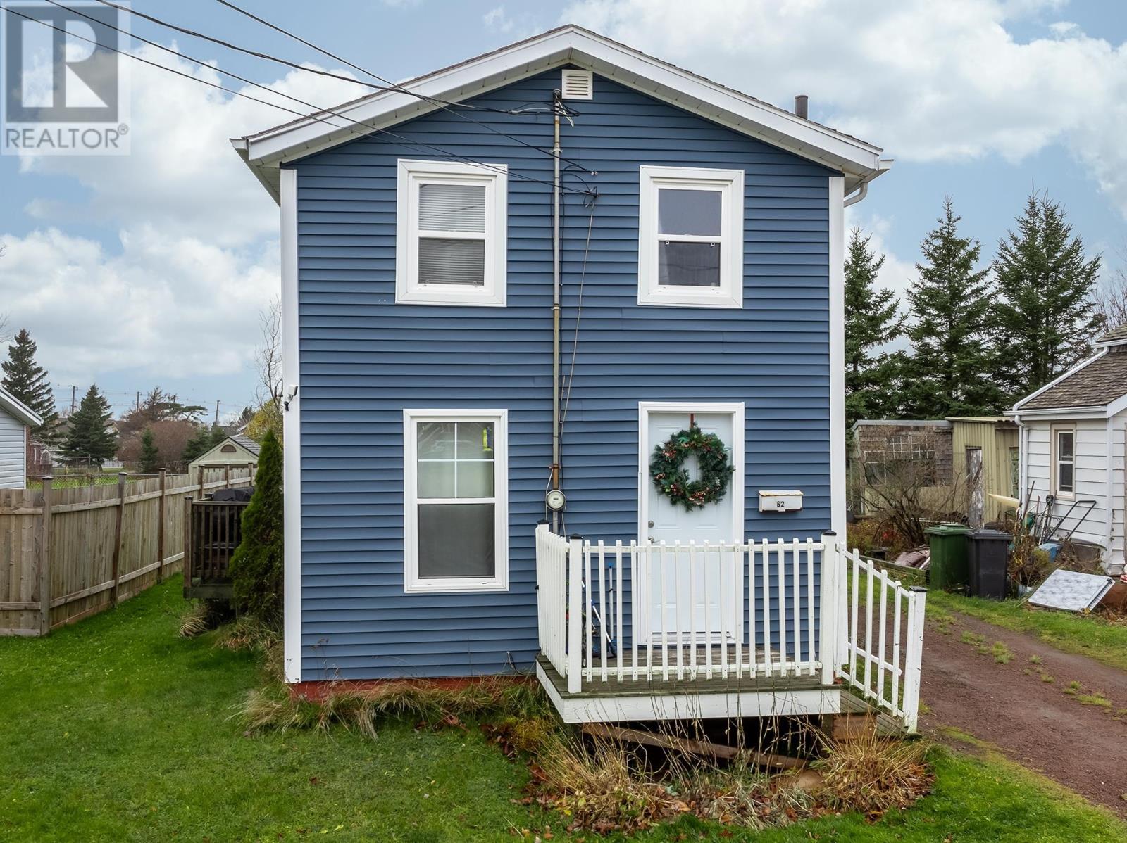 62 Duke Street, Summerside, Prince Edward Island  C1N 3R8 - Photo 2 - 202427238