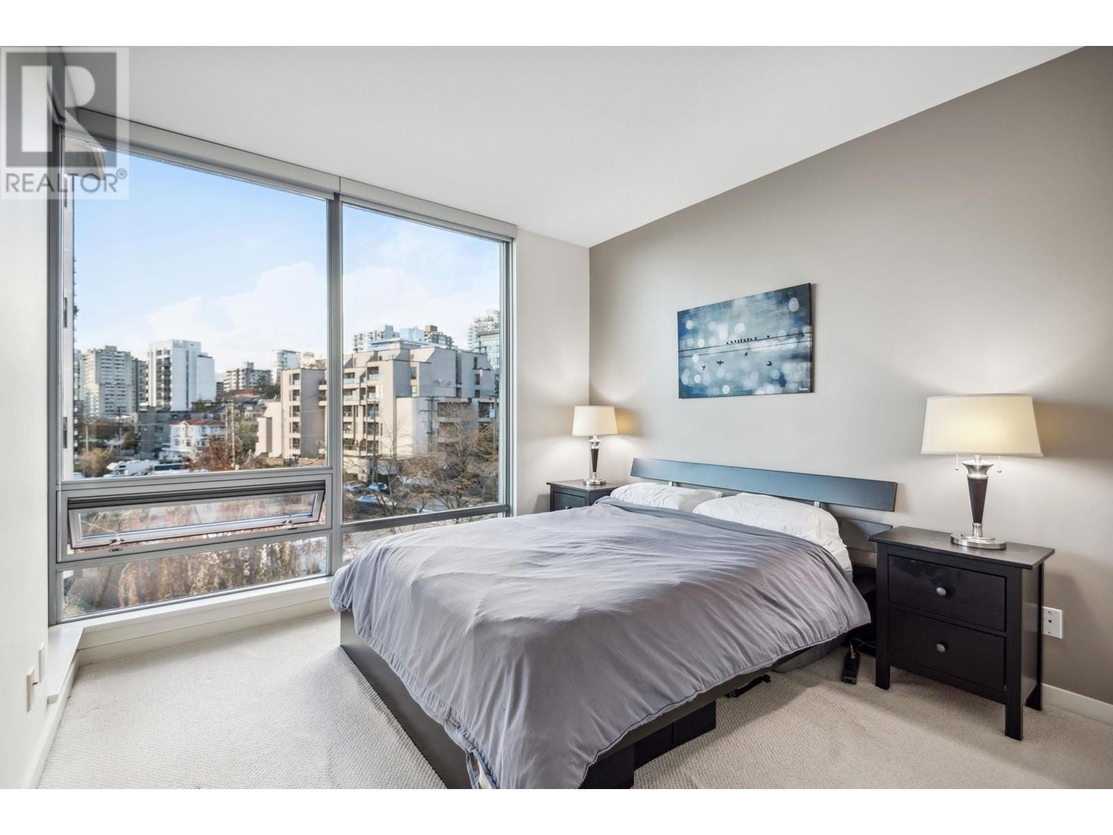 Listing Picture 12 of 38 : 605 1005 BEACH AVENUE, Vancouver / 溫哥華 - 魯藝地產 Yvonne Lu Group - MLS Medallion Club Member