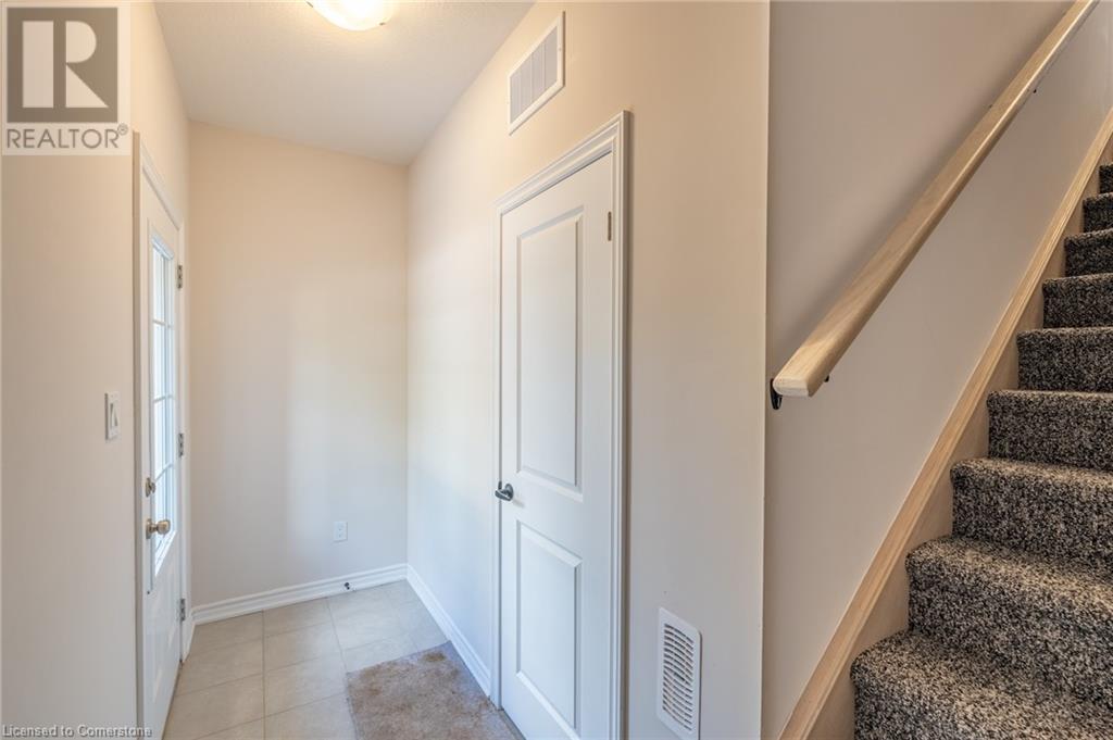 677 Park Road N Unit# 9, Brantford, Ontario  N3R 0A2 - Photo 7 - 40680787