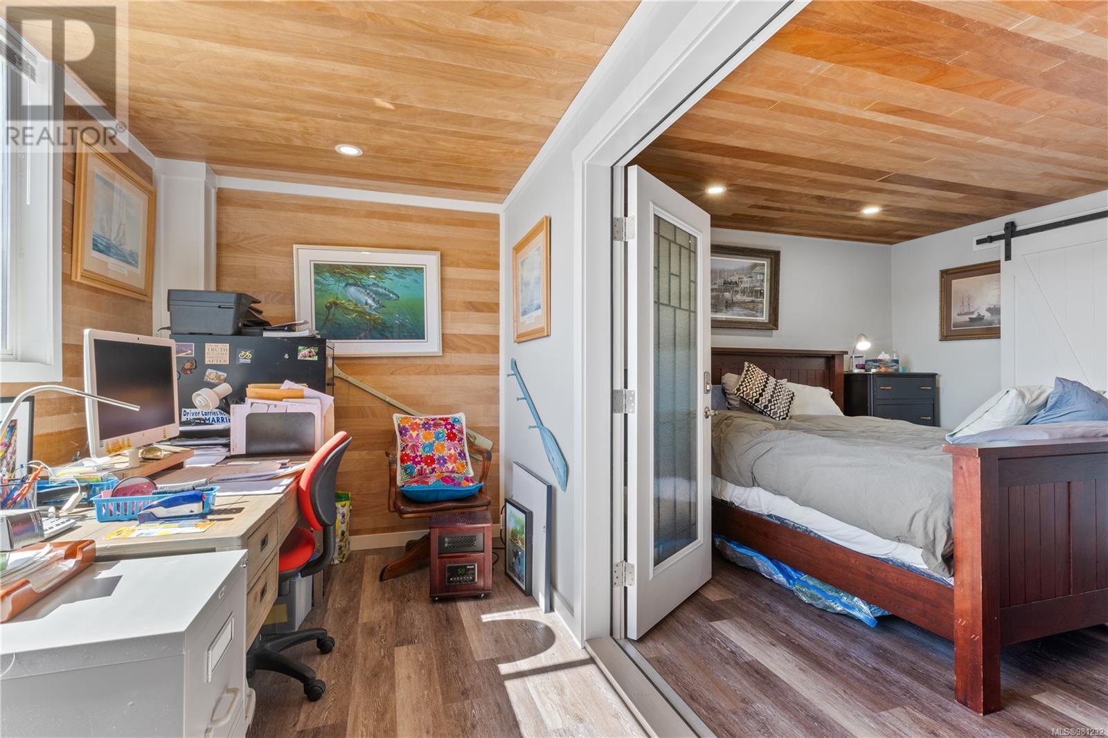 2015 Bay St, Ucluelet, British Columbia  V0R 3A0 - Photo 17 - 981232