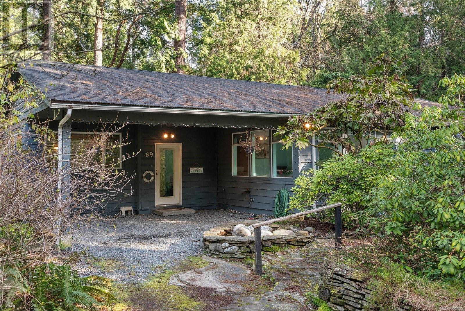 Property at 89 Pirates Lane image 2