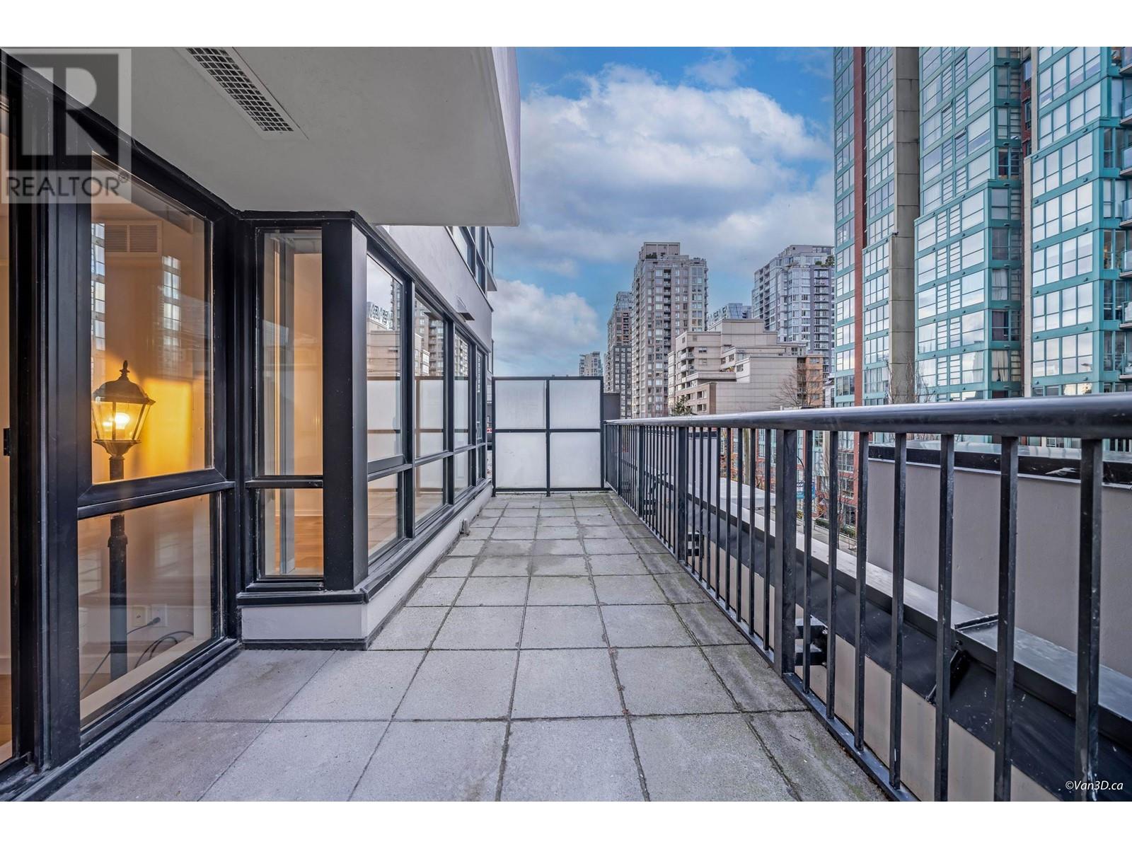 402 928 Homer Street, Vancouver, British Columbia  V6B 1T7 - Photo 12 - R2945943