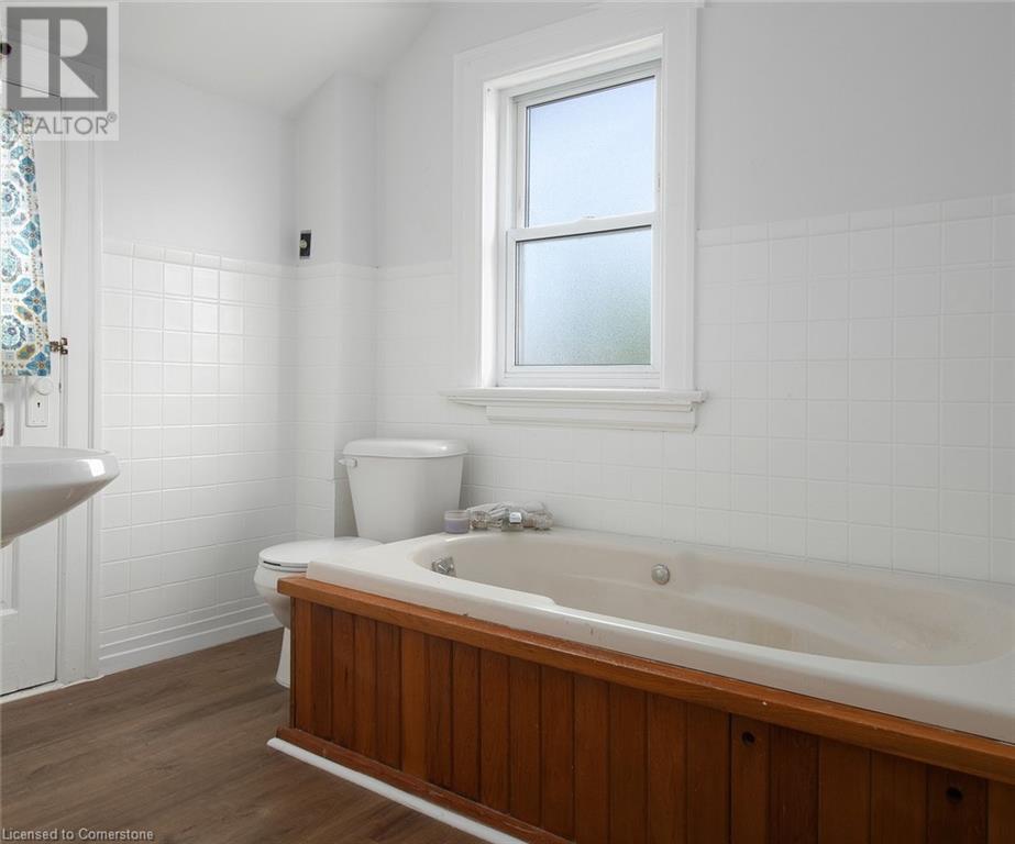 34 Park Street, Kitchener, Ontario  N2G 1M3 - Photo 26 - 40680815