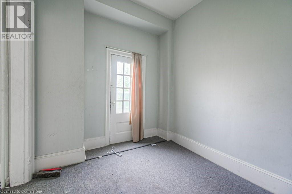 245 Ainslie Street SCambridge, Ontario  N1R 3L2 - Photo 12 - 40680818