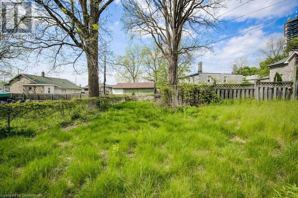 245 Ainslie Street SCambridge, Ontario  N1R 3L2 - Photo 28 - 40680818