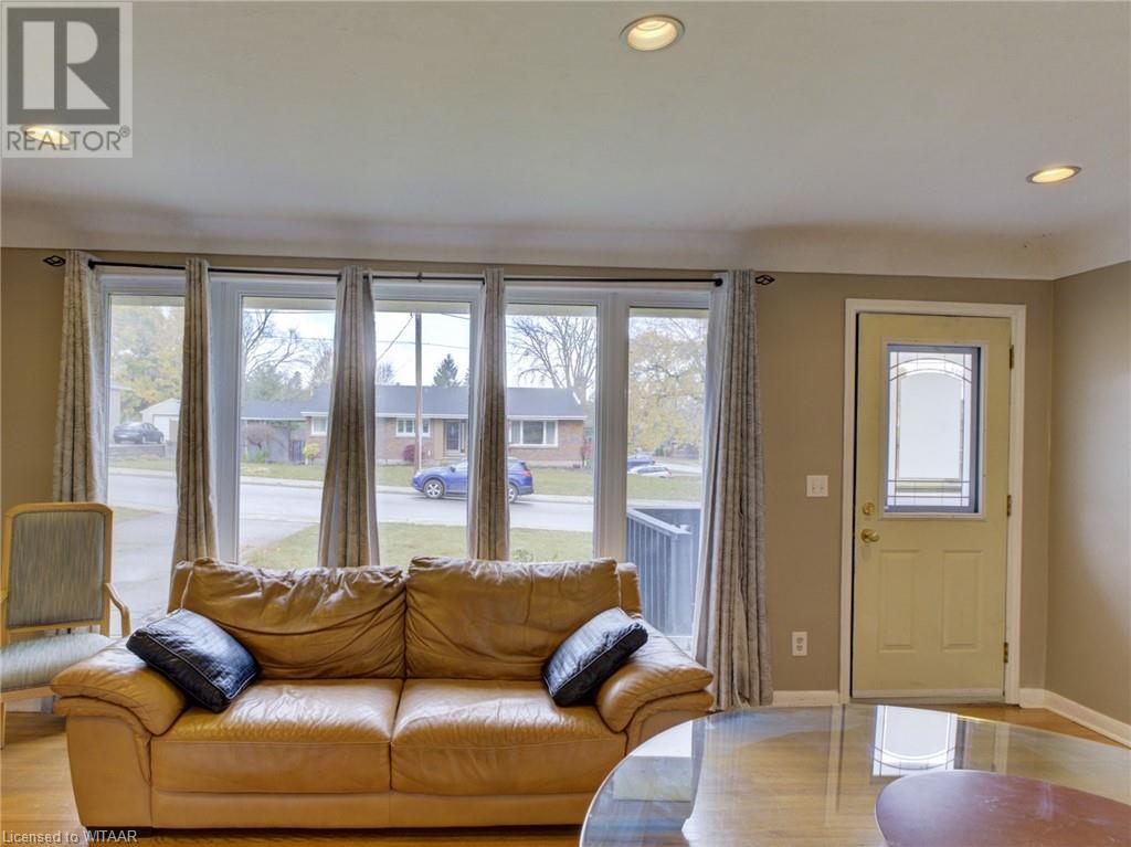 90 Earlscourt Crescent, Woodstock, Ontario  N4S 5H3 - Photo 10 - 40674418