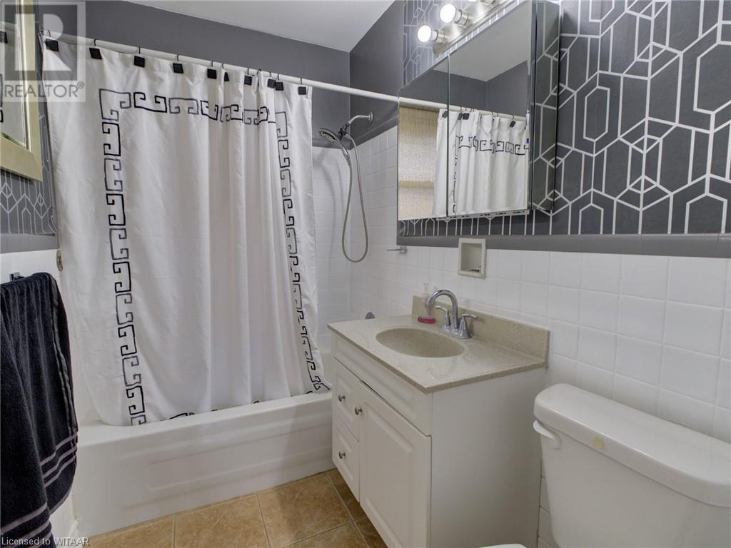 90 Earlscourt Crescent, Woodstock, Ontario  N4S 5H3 - Photo 21 - 40674418