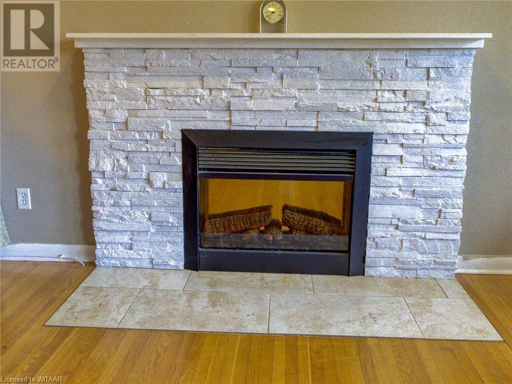 90 Earlscourt Crescent, Woodstock, Ontario  N4S 5H3 - Photo 11 - 40674418