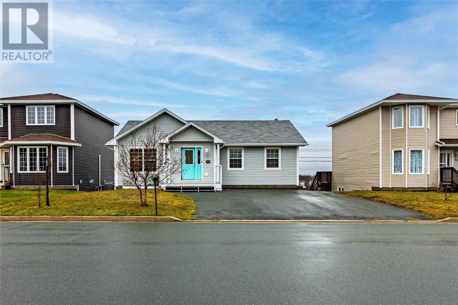 84 Hibbs Road, Conception Bay South, Newfoundland & Labrador