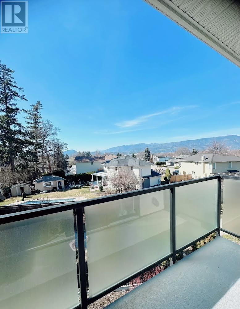 Property at 1102 Cameron Avenue Unit# 26 image 5